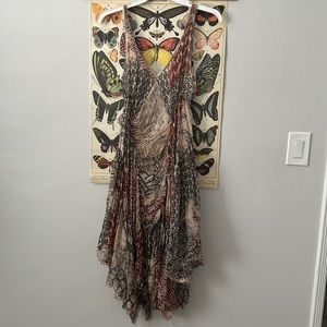 Biya by Johnny was dress